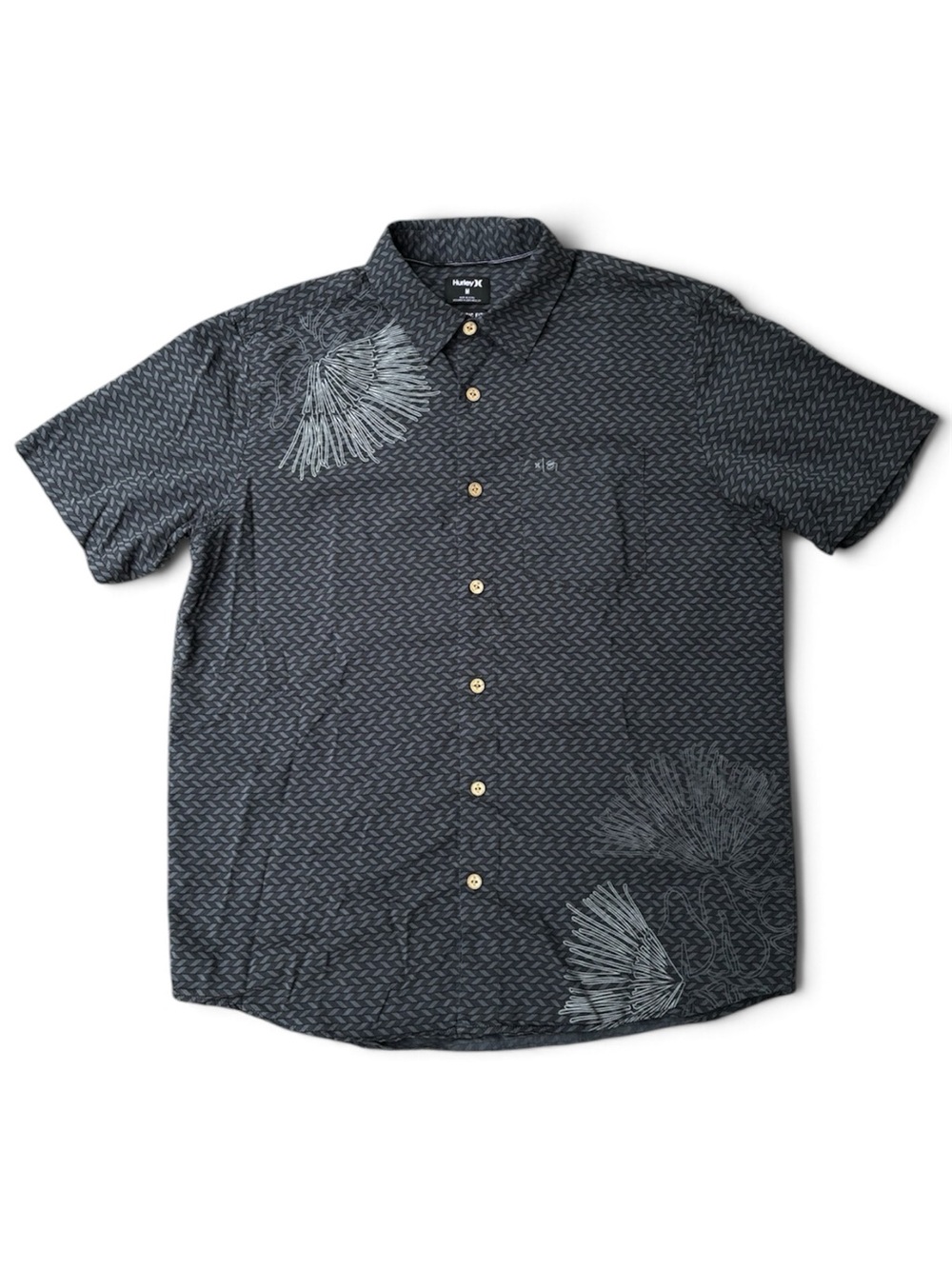 Hurley x Sig Zane Men's Short-Sleeve Button-Down Shirt, Size M Dark Charcoal